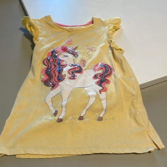 🔥 5/$25 - Unicorn tank top - Picture 1 of 3